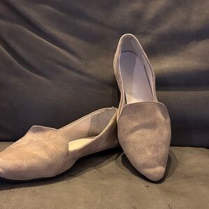 Fashion Nova Taupe Women's Flats